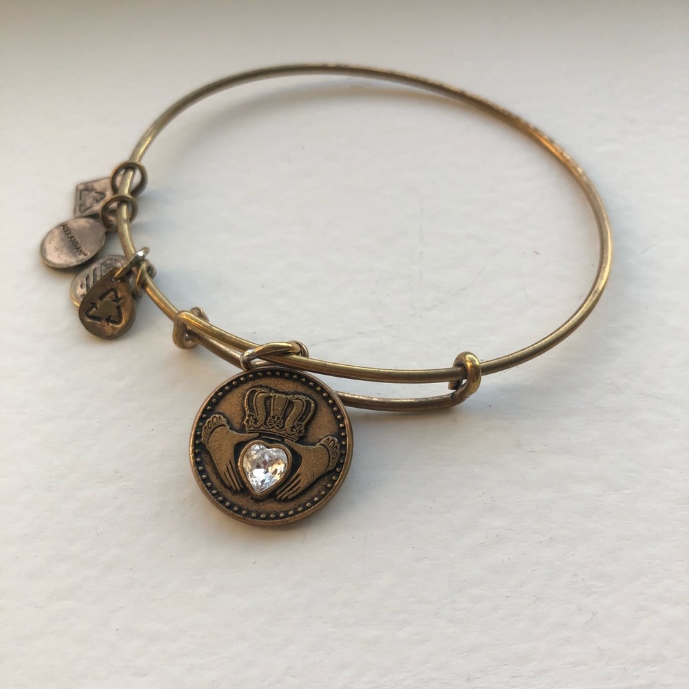 Alex and ani claddagh bracelet